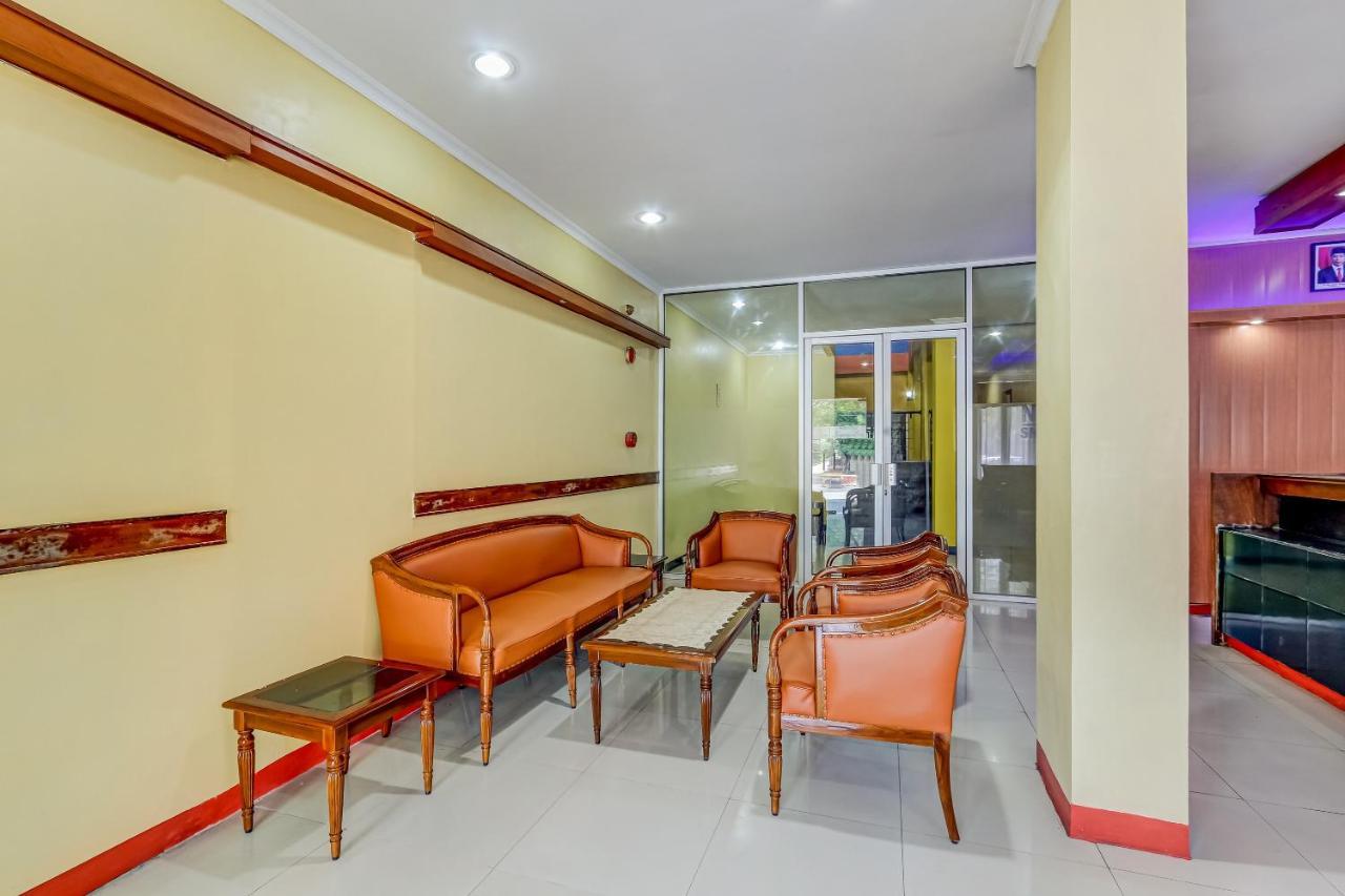 Oyo 91036 Hotel Simpang Lima Gkpri Semarang Eksteriør bilde