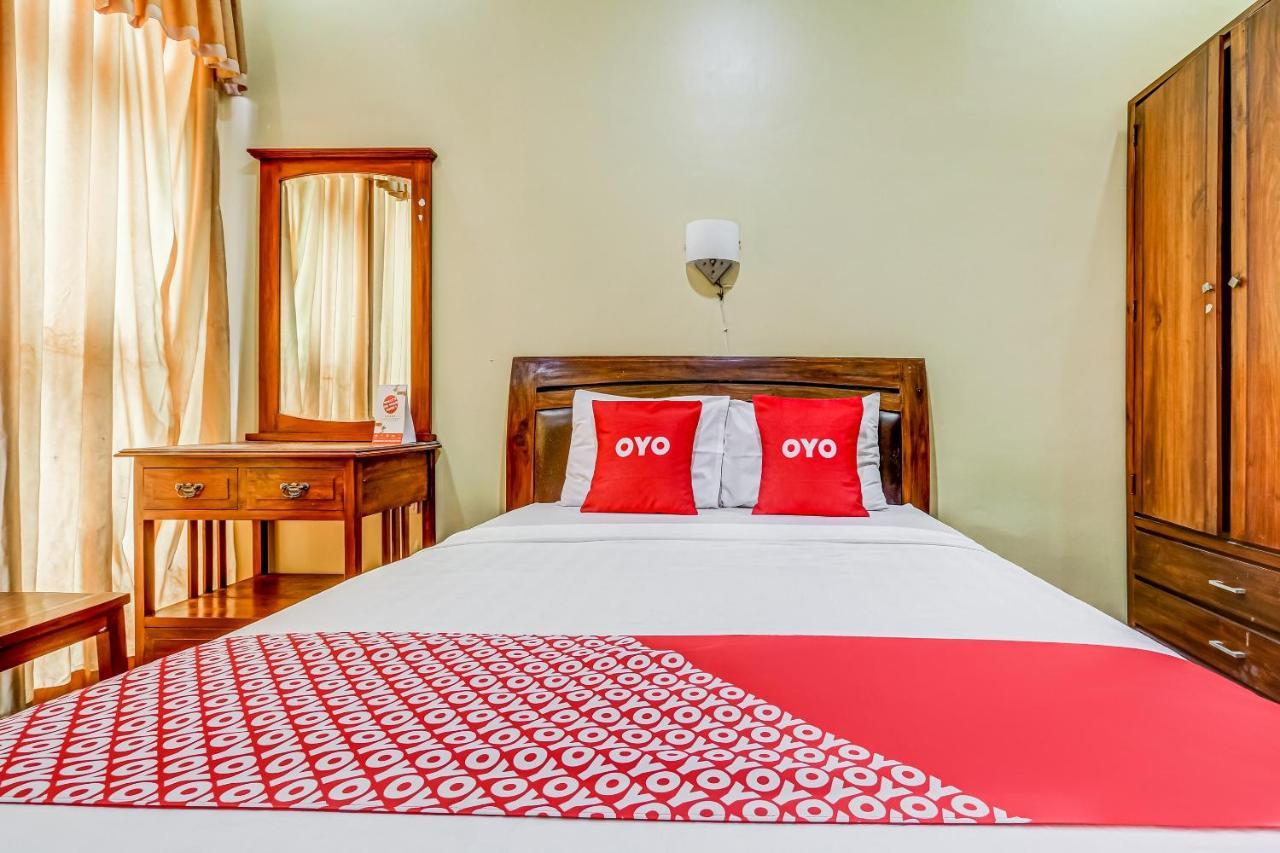 Oyo 91036 Hotel Simpang Lima Gkpri Semarang Eksteriør bilde